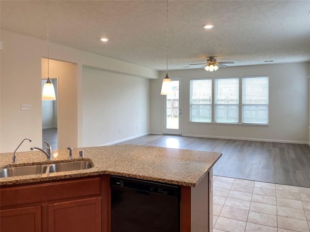 28519 Willow Orchard Lane, Katy, TX 77494