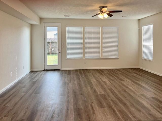 28519 Willow Orchard Lane, Katy, TX 77494