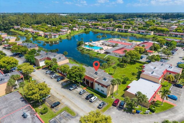 130 Lake Dora Drive, West Palm Beach, FL 33411