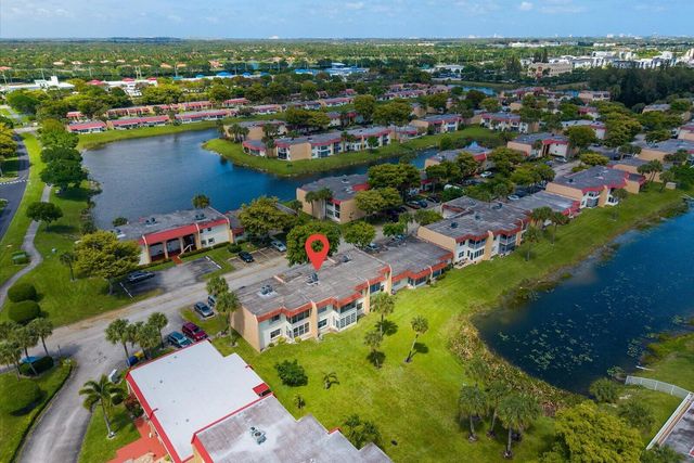 130 Lake Dora Drive, West Palm Beach, FL 33411