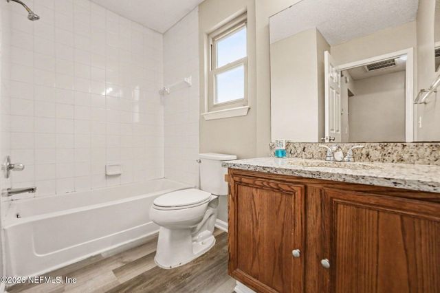 1264 SUFFOLK Place, Orange Park, FL 32065