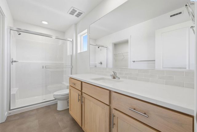 1208 18th St, Benton City, WA 99320