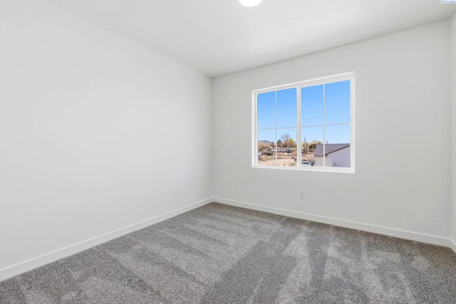 1208 18th St, Benton City, WA 99320