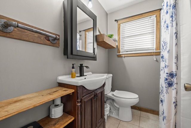 N3433 Walnut ROAD, Lake Geneva, WI 53147