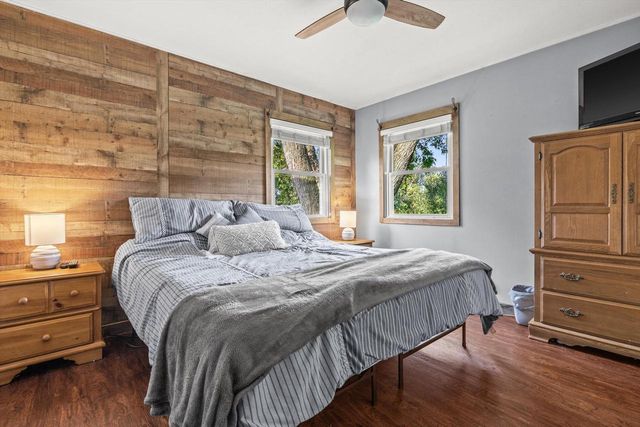 N3433 Walnut ROAD, Lake Geneva, WI 53147