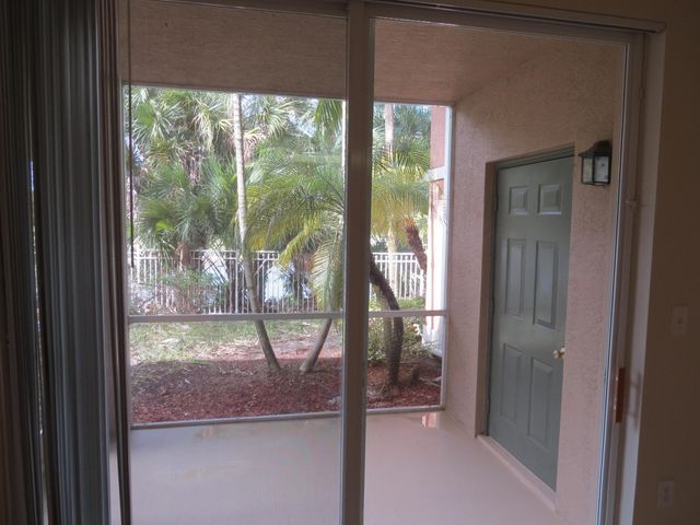 6559 Emerald Dunes Drive 106, West Palm Beach, FL 33411