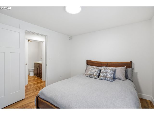 16505 Ne 11TH St, Vancouver, WA 98684
