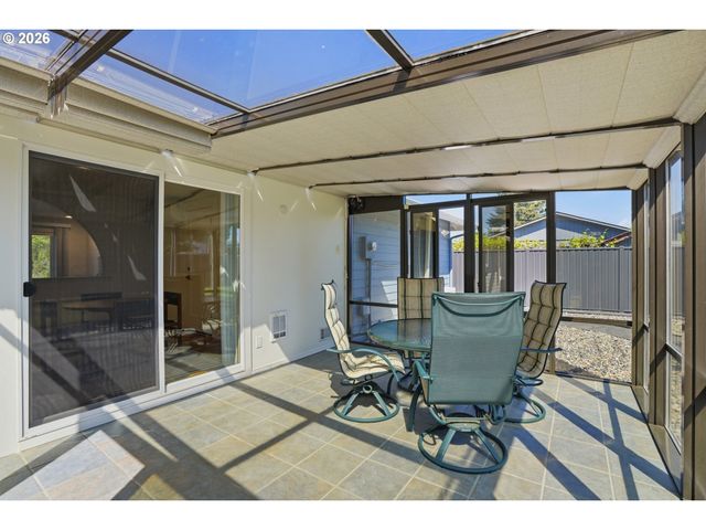 16505 Ne 11TH St, Vancouver, WA 98684
