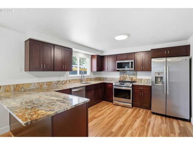 16505 Ne 11TH St, Vancouver, WA 98684