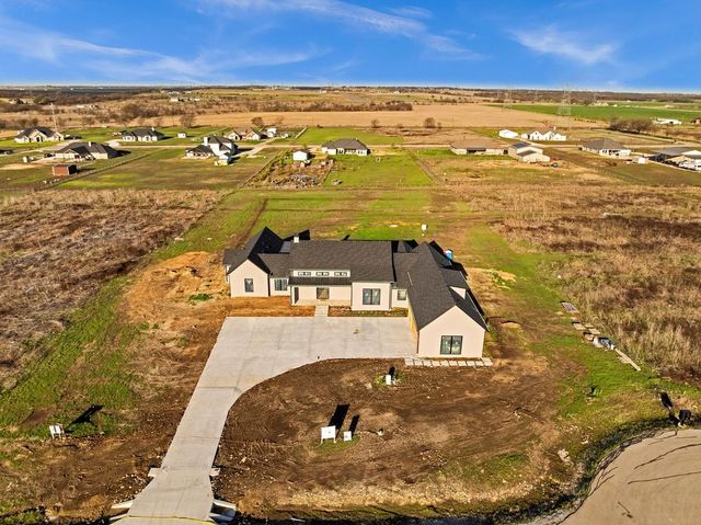 7256 Tom Trails, Krum, TX 76249