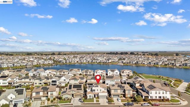 3143 Needham Ave, Lathrop, CA 95330