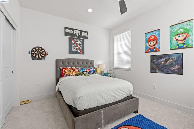 3143 Needham Ave, Lathrop, CA 95330