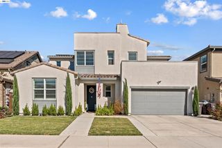 3143 Needham Ave, Lathrop, CA 95330