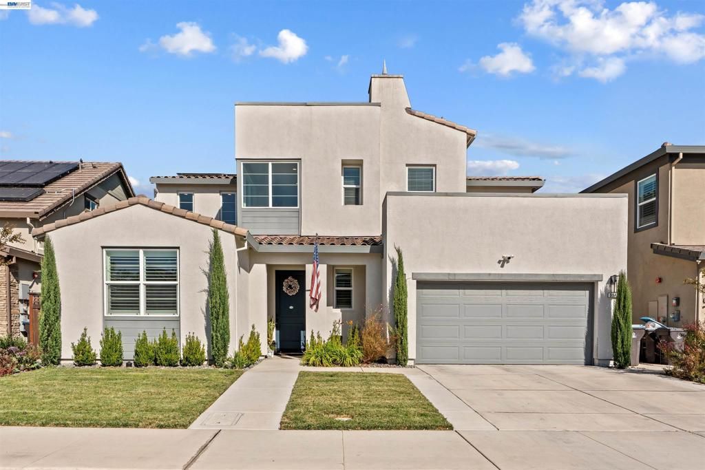 3143 Needham Ave, Lathrop, CA 95330