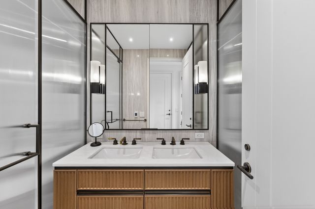 515 W 18th St Apt 415, New York City, NY 10011