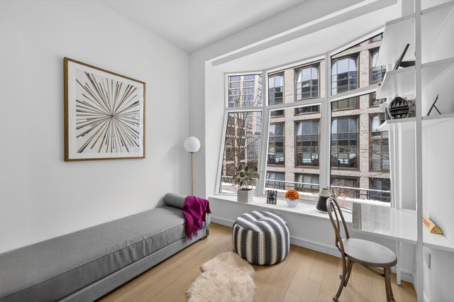 515 W 18th St Apt 415, New York City, NY 10011