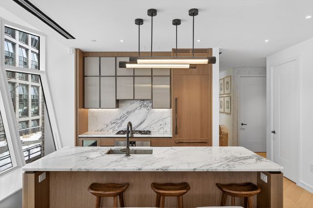 515 W 18th St Apt 415, New York City, NY 10011