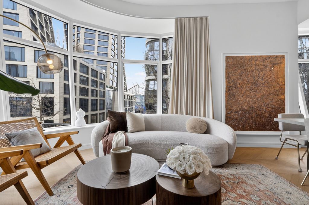 515 W 18th St Apt 415, New York City, NY 10011