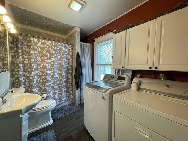 408 7th Street, Baraboo, WI 53913