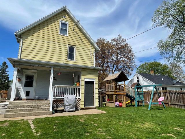 408 7th Street, Baraboo, WI 53913