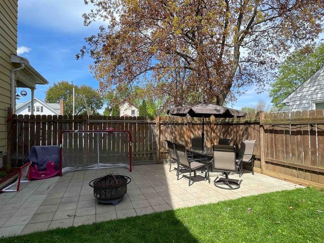 408 7th Street, Baraboo, WI 53913