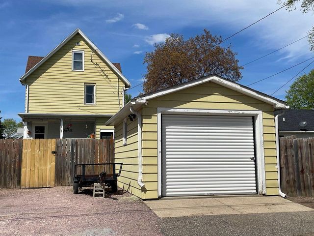 408 7th Street, Baraboo, WI 53913