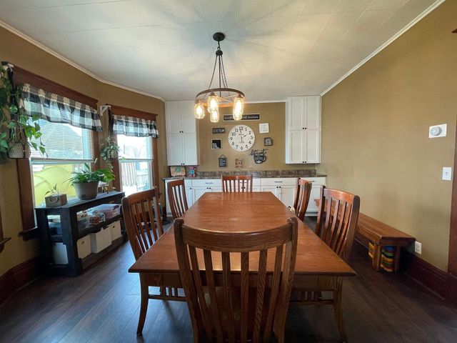 408 7th Street, Baraboo, WI 53913