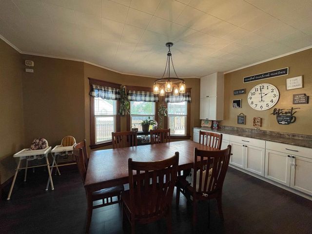 408 7th Street, Baraboo, WI 53913