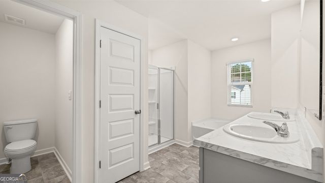 8579 Secretariat Drive, Lithonia, GA 30058