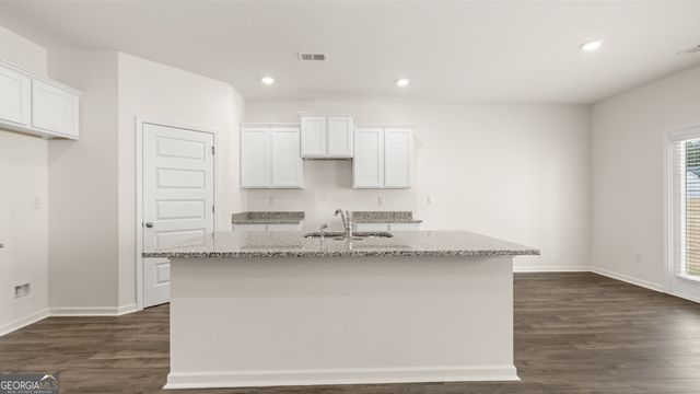 8579 Secretariat Drive, Lithonia, GA 30058