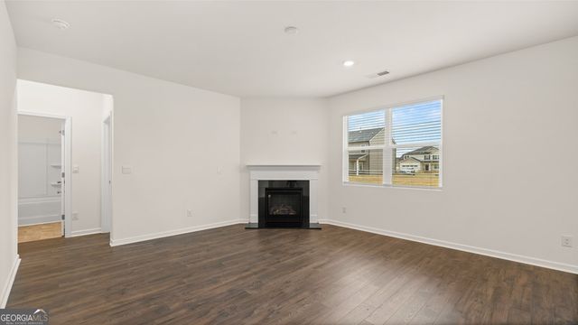 8579 Secretariat Drive, Lithonia, GA 30058