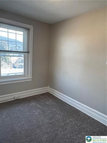 1050 Delaware Avenue, Fountain Hill Boro, PA 18015