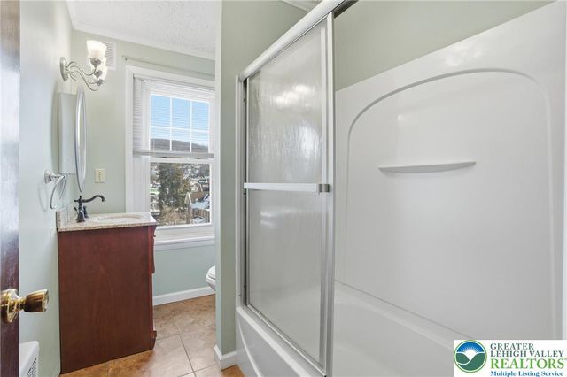 1050 Delaware Avenue, Fountain Hill Boro, PA 18015