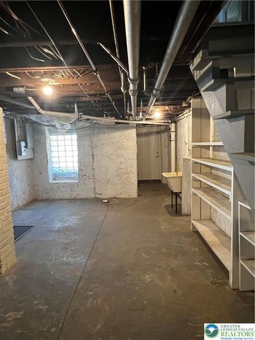 1050 Delaware Avenue, Fountain Hill Boro, PA 18015