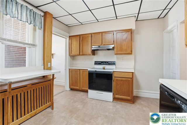 1050 Delaware Avenue, Fountain Hill Boro, PA 18015