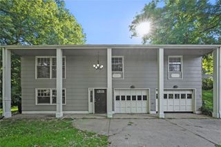 3801 NE Antioch Road, Kansas City, MO 64117