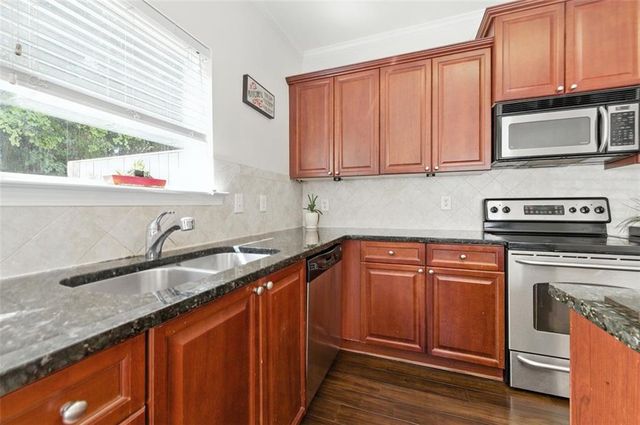 2038 Liberty Court NW, Atlanta, GA 30318