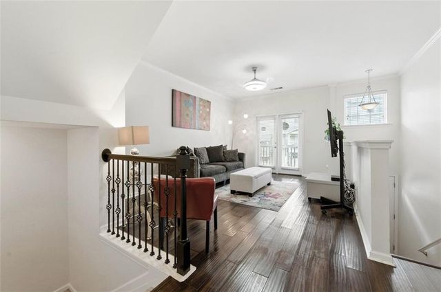 2038 Liberty Court NW, Atlanta, GA 30318