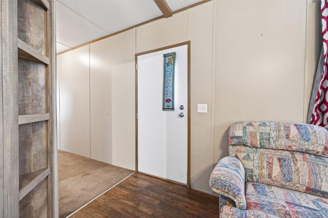 302 Phillip, Wharton, TX 77488
