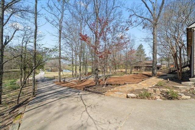 744 SANGA CREEK RD, Memphis, TN 38018