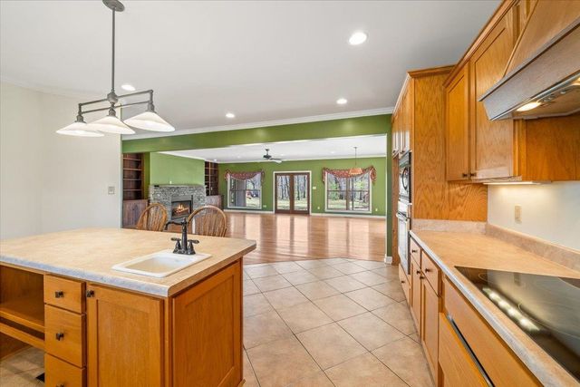 744 SANGA CREEK RD, Memphis, TN 38018