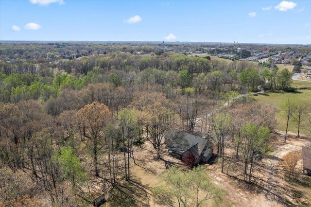 744 SANGA CREEK RD, Memphis, TN 38018