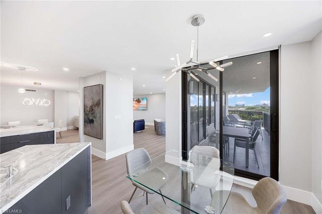 6075 Pelican Bay BLVD 605, Naples, FL 34108