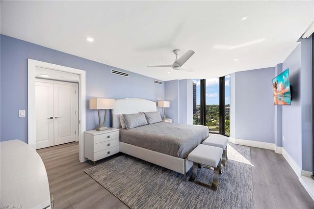 6075 Pelican Bay BLVD 605, Naples, FL 34108