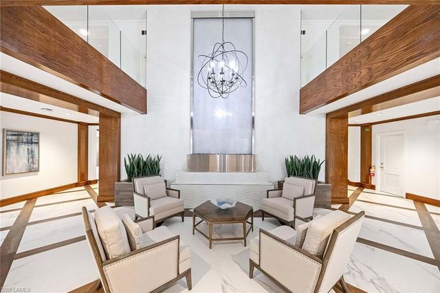 6075 Pelican Bay BLVD 605, Naples, FL 34108