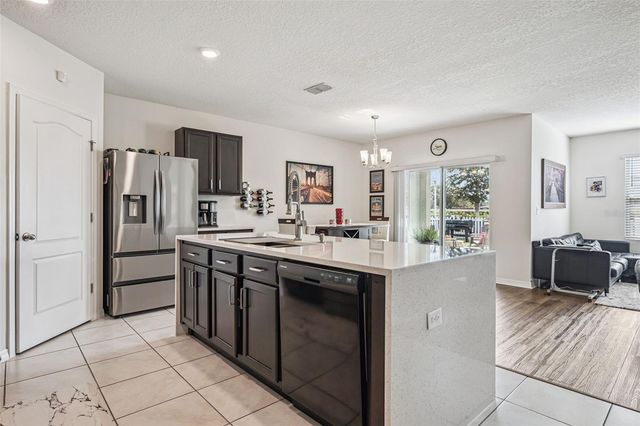 1073 PRESERVE DRIVE, Davenport, FL 33896