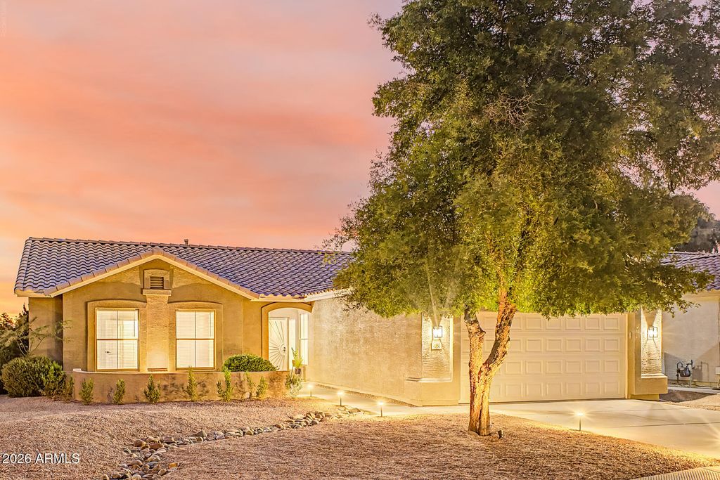 6680 S TAMARRON Way, Chandler, AZ 85249 — photo 4