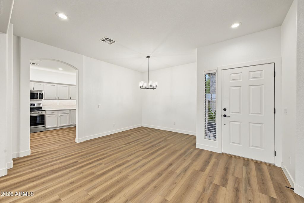 6680 S TAMARRON Way, Chandler, AZ 85249 — photo 5