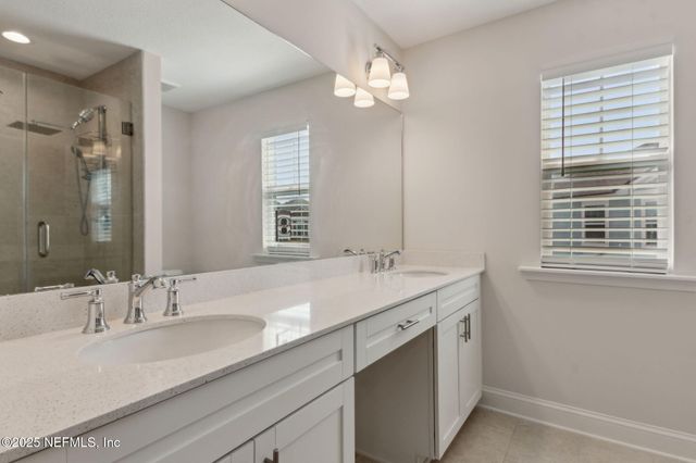 205 DAYDREAM Avenue, Yulee, FL 32097
