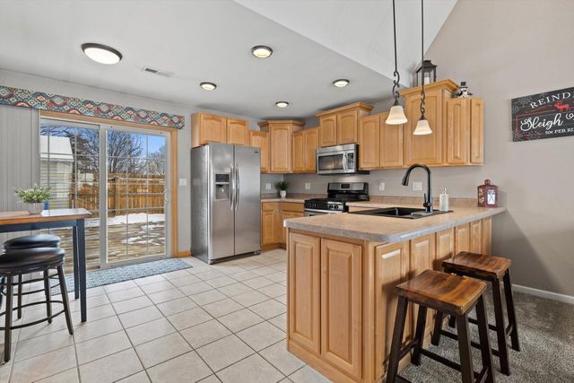 4100 Victory AVENUE, Racine, WI 53405